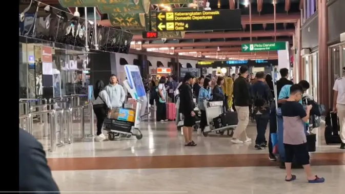 Bandara Soekarno-Hatta jadi Zona Merah Peredaran Narkoba Bandara Soekarno-Hatta jadi Zona Merah Peredaran Narkoba