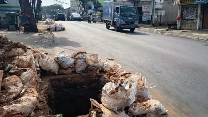 Ini Bunyi Aturan Baru soal Galian Lubang di Jakarta Ini Bunyi Aturan Baru soal Galian Lubang di Jakarta