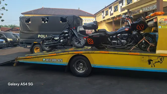 Moge hingga Emas Disita Hasil Geledah Kasus Bupati Pemalang Moge hingga Emas Disita Hasil Geledah Kasus Bupati Pemalang