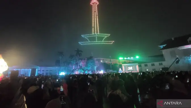 Jakarta Light Festival di Kota Tua Diserbu 25 Ribu Pengunjung Jakarta Light Festival di Kota Tua Diserbu 25 Ribu Pengunjung