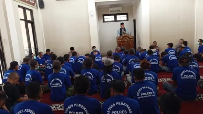 Razia Jukir Liar di Jakut, Berujung ke Panti Sosial Razia Jukir Liar di Jakut, Berujung ke Panti Sosial