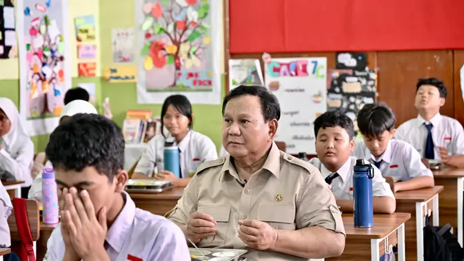 Prabowo Perintahkan Semua Menteri Benahi Tata Kelola MBG Prabowo Perintahkan Semua Menteri Benahi Tata Kelola MBG