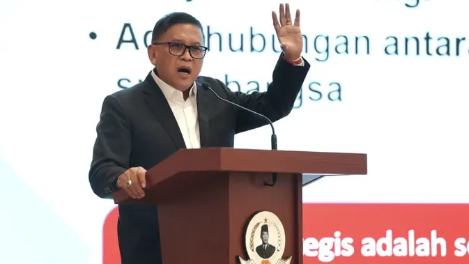 Hasto Soroti Kenaikan Pertamax: Menggerus Kelas Menengah Hasto Soroti Kenaikan Pertamax: Menggerus Kelas Menengah