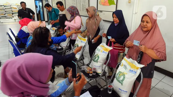 Rp 17,5 Triliun Bansos Pangan Siap Disebar ke 33,2 Juta Penerima Rp 17,5 Triliun Bansos Pangan Siap Disebar ke 33,2 Juta Penerima