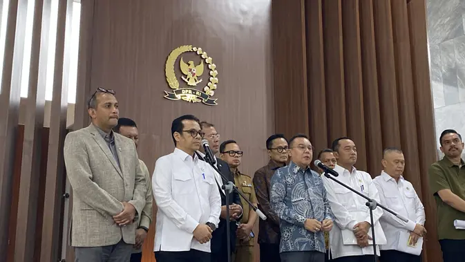 Bertemu Fraksi NasDem, Mahasiswa FISIP se-Indonesia Usulkan Program untuk Rakyat Bertemu Fraksi NasDem, Mahasiswa FISIP se-Indonesia Usulkan Program untuk Rakyat