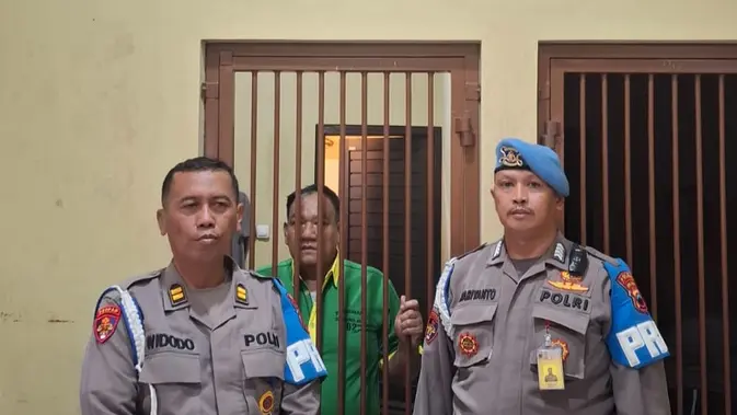 Polisi di Tegal Ditahan usai Diduga Aniaya Wanita Sejak 2023 Polisi di Tegal Ditahan usai Diduga Aniaya Wanita Sejak 2023