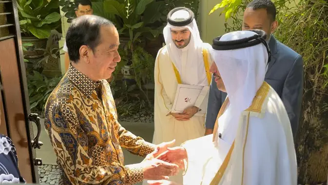 Jokowi Bocorkan Isi Obrolan Bertemu Dubes Qatar Jokowi Bocorkan Isi Obrolan Bertemu Dubes Qatar