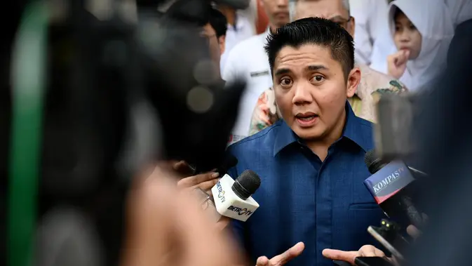 Seskab Teddy Sebut Difabel Bisa Ikut Program Magang Nasional Seskab Teddy Sebut Difabel Bisa Ikut Program Magang Nasional