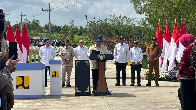 Prabowo Resmikan 1.151 Km Jalan Daerah, Tekan Biaya Logistik Nasional Prabowo Resmikan 1.151 Km Jalan Daerah, Tekan Biaya Logistik Nasional