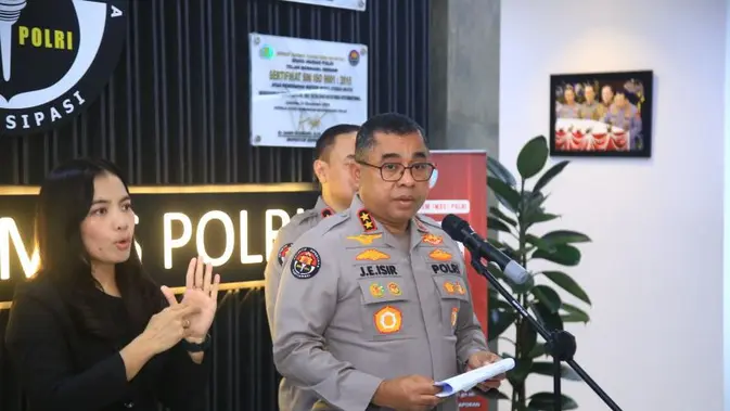 Update Kasus Penipuan Haji dan Umrah: 32 Tersangka, Kerugian Rp 116 M Update Kasus Penipuan Haji dan Umrah: 32 Tersangka, Kerugian Rp 116 M