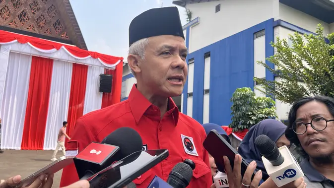 Ganjar Respons Kaesang Nyaleg: Jateng Masih Kandang Banteng Ganjar Respons Kaesang Nyaleg: Jateng Masih Kandang Banteng