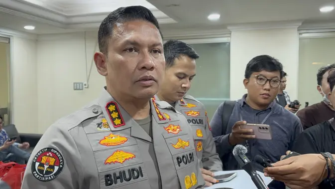Rumah Pengacara Diteror Drone Bawa Benda Menyerupai Granat Rumah Pengacara Diteror Drone Bawa Benda Menyerupai Granat