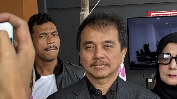 Praperadilan Kedua Bergulir, Roy Suryo Bantah Ambil Data Elektronik Ilegal Praperadilan Kedua Bergulir, Roy Suryo Bantah Ambil Data Elektronik Ilegal