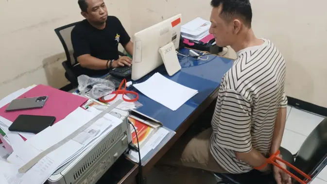 Sempat Viral, Pelaku Pemukulan Pemotor di Jagakarsa Ditangkap Sempat Viral, Pelaku Pemukulan Pemotor di Jagakarsa Ditangkap