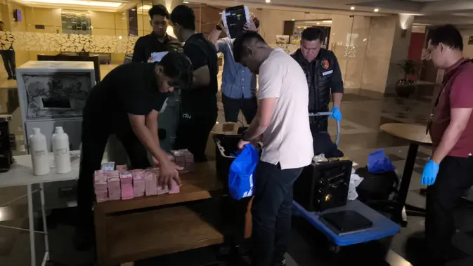 Bareskrim Bongkar Penyeludupan Emas Ilegal ke Dubai Bareskrim Bongkar Penyeludupan Emas Ilegal ke Dubai