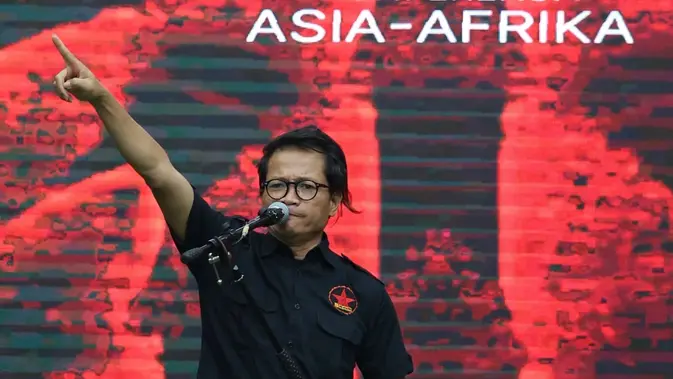 Polemik Penangkapan Admin Akun Parodi TheKerupuk Polemik Penangkapan Admin Akun Parodi TheKerupuk