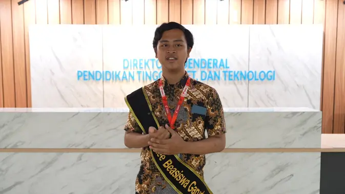 Dari Mimpi Masa Kecil Merakit Robot, Imran Raih Beasiswa Garuda ke Korsel Dari Mimpi Masa Kecil Merakit Robot, Imran Raih Beasiswa Garuda ke Korsel