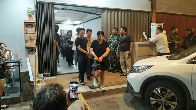 Kasino Terselubung di Batam Digerebek, Bareskrim Sita Rp 7,79 Miliar Kasino Terselubung di Batam Digerebek, Bareskrim Sita Rp 7,79 Miliar