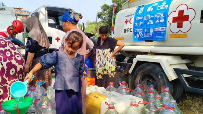 Kekeringan Landa Kabupaten Bekasi, Ribuan KK Terdampak Kekeringan Landa Kabupaten Bekasi, Ribuan KK Terdampak