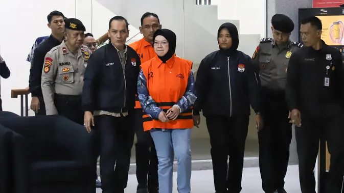 Kode Bupati Sukoharjo Peras Anak Buah: Samakan dengan Bapak Kode Bupati Sukoharjo Peras Anak Buah: Samakan dengan Bapak