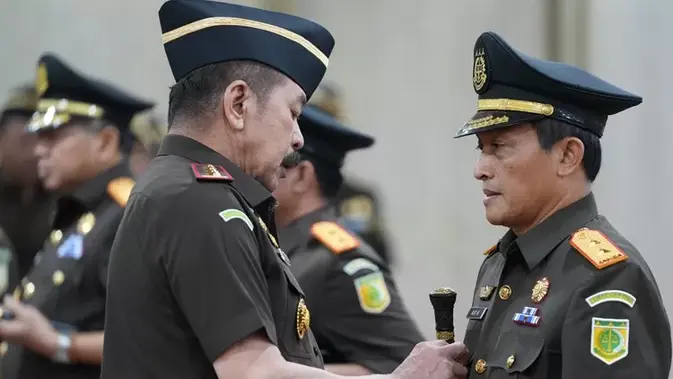 Pesan Pertama Jaksa Agung ke Plt Jampidsus Pengganti Febrie Adriansyah Pesan Pertama Jaksa Agung ke Plt Jampidsus Pengganti Febrie Adriansyah