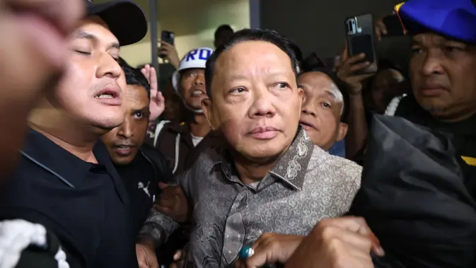 Kejagung Panggil 9 Saksi Kasus TPPU Febrie Adriansyah Kejagung Panggil 9 Saksi Kasus TPPU Febrie Adriansyah