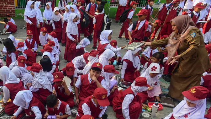 BGN Segera Coret Sekolah Swasta Elite dari Daftar Penerima MBG BGN Segera Coret Sekolah Swasta Elite dari Daftar Penerima MBG