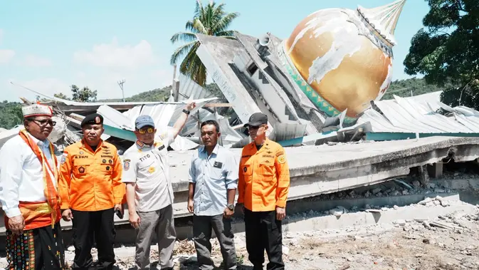 Mendagri Dorong Pemda NTT Percepat Pendataan Sekolah dan Rumah Ibadah Terdampak Gempa Mendagri Dorong Pemda NTT Percepat Pendataan Sekolah dan Rumah Ibadah Terdampak Gempa