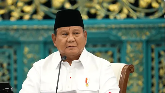 Prabowo Akui Gaji Guru hingga Lapangan Kerja Masih Kurang Prabowo Akui Gaji Guru hingga Lapangan Kerja Masih Kurang