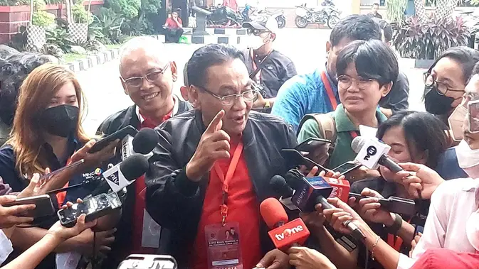 Bambang Pacul Minta Persoalan Papua Bisa Ditanyakan ke Gibran Bambang Pacul Minta Persoalan Papua Bisa Ditanyakan ke Gibran