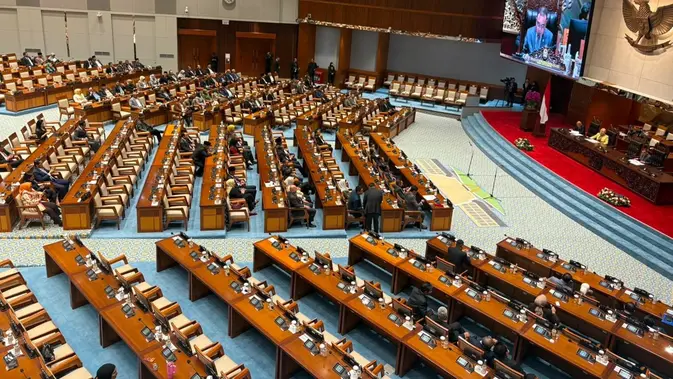 RUU Migas Disepakati Jadi Usul Inisiatif DPR RUU Migas Disepakati Jadi Usul Inisiatif DPR