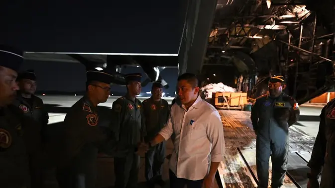Pemerintah Kirim 27 Ton Logistik untuk Korban Gempa NTT Pemerintah Kirim 27 Ton Logistik untuk Korban Gempa NTT