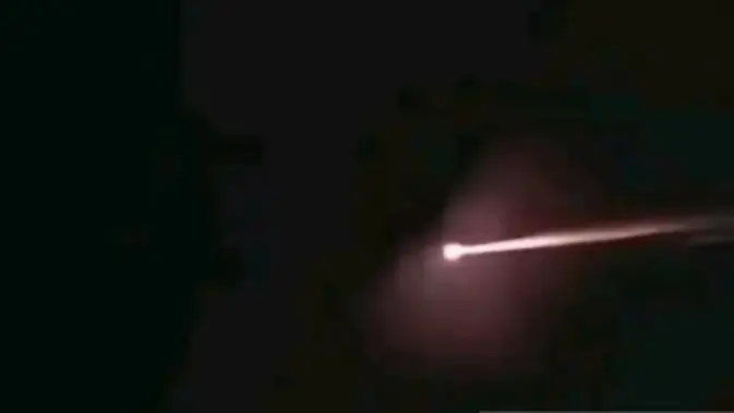 Viral Dentuman Meteor di Langit Pulau Jawa, Begini Penjelasan Pakar BRIN Viral Dentuman Meteor di Langit Pulau Jawa, Begini Penjelasan Pakar BRIN