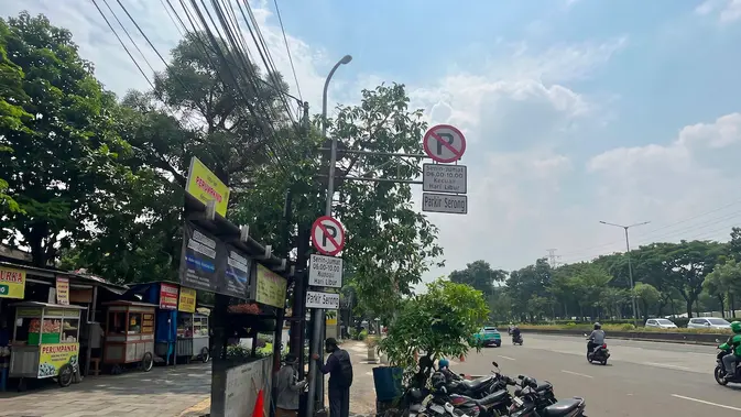 Parkir Semrawut di Cawang, Ini Penjelasan Dishub DKI Parkir Semrawut di Cawang, Ini Penjelasan Dishub DKI