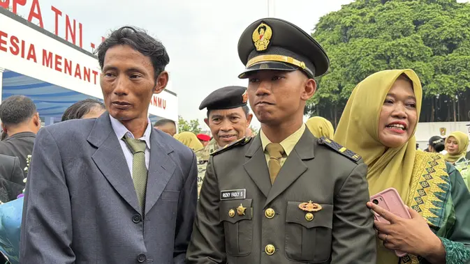 Kisah Haru Rizky, Anak Kuli Bangunan yang Dilantik Jadi Perwira TNI Kisah Haru Rizky, Anak Kuli Bangunan yang Dilantik Jadi Perwira TNI