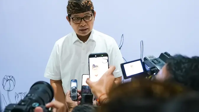Reaksi Bupati Badung soal Dugaan Diskriminasi WNI di Event Lari Komunitas Bule Reaksi Bupati Badung soal Dugaan Diskriminasi WNI di Event Lari Komunitas Bule