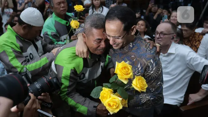 Hakim Sebut Nadiem Punya Niat Menguntungkan Korporasi Lewat Chromebook Hakim Sebut Nadiem Punya Niat Menguntungkan Korporasi Lewat Chromebook