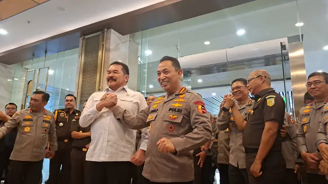 Jaksa Agung di Depan Kapolri: Jangan Anggap Kami Rival Jaksa Agung di Depan Kapolri: Jangan Anggap Kami Rival