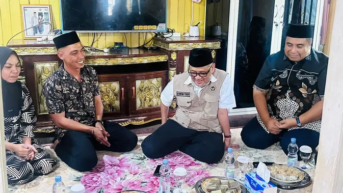 Menteri Haji Sebut Jemaah Indonesia yang Wafat di Arab Capai 290 Orang Menteri Haji Sebut Jemaah Indonesia yang Wafat di Arab Capai 290 Orang