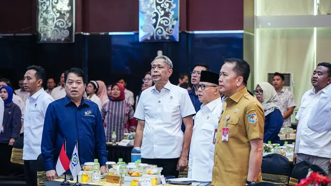 Kemensos-BPJS Kesehatan Tandatangani MoU Integrasi Data Penerima Bansos PBI JK Kemensos-BPJS Kesehatan Tandatangani MoU Integrasi Data Penerima Bansos PBI JK