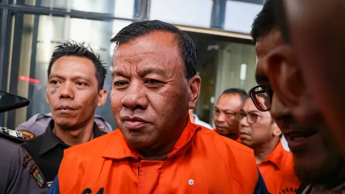 Hadiah Mobil Mewah Jadi Syarat Lolos Sekda Kuansing Hadiah Mobil Mewah Jadi Syarat Lolos Sekda Kuansing