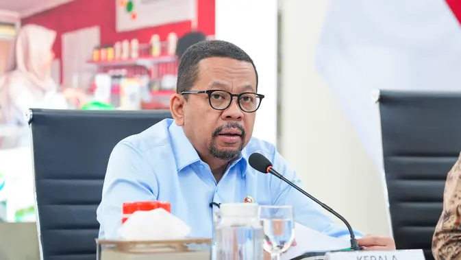 Qodari Sebut 95% Ojol Tak Terdampak Kenaikan Pertamax Qodari Sebut 95% Ojol Tak Terdampak Kenaikan Pertamax