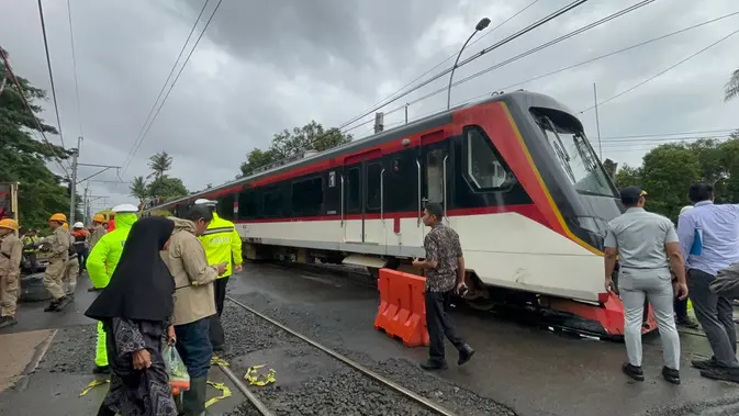 KA Bandara Tertemper Motor, KRL Bekasi/Cikarang Sempat Terlambat KA Bandara Tertemper Motor, KRL Bekasi/Cikarang Sempat Terlambat