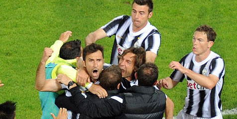 Conte: Juventus Luar Biasa