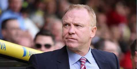 Aston Villa Pecat Alex McLeish Aston Villa Pecat Alex McLeish