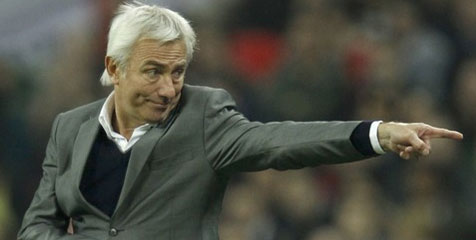 Van Marwijk Coret 9 Nama Pemain Belanda Van Marwijk Coret 9 Nama Pemain Belanda