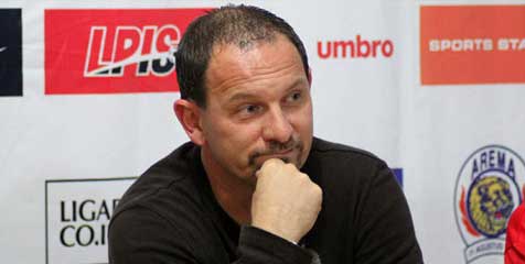 Dejan Antonic: Pertarungan Belum Selesai Dejan Antonic: Pertarungan Belum Selesai