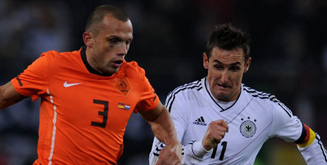 Marwijk: Pertemuan Belanda vs Jerman Kali ini Bakal Berbeda Marwijk: Pertemuan Belanda vs Jerman Kali ini Bakal Berbeda