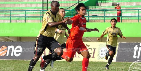 Mitra Kukar Kembali Kontrak Anderson da Silva Mitra Kukar Kembali Kontrak Anderson da Silva