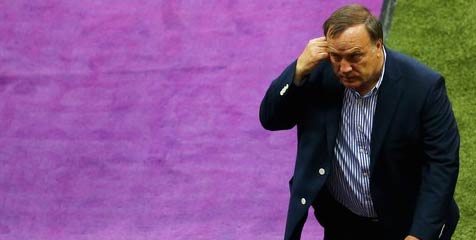 Advocaat: Harusnya Rusia Menang Advocaat: Harusnya Rusia Menang